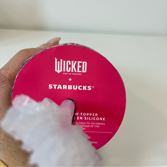 Starbucks x Wicked Pink Glinda Cold Cup Tumbler NEW - Picture 4 of 5